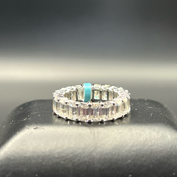 925 Sterling Silver 6.30CT MOISSANITE eternity band ring size 5 - Picture 16 of 17